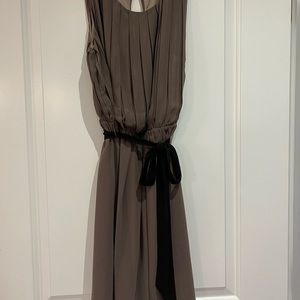 Ark & Co, taupe Grecian inspired dress, Size M, midi length, stunning